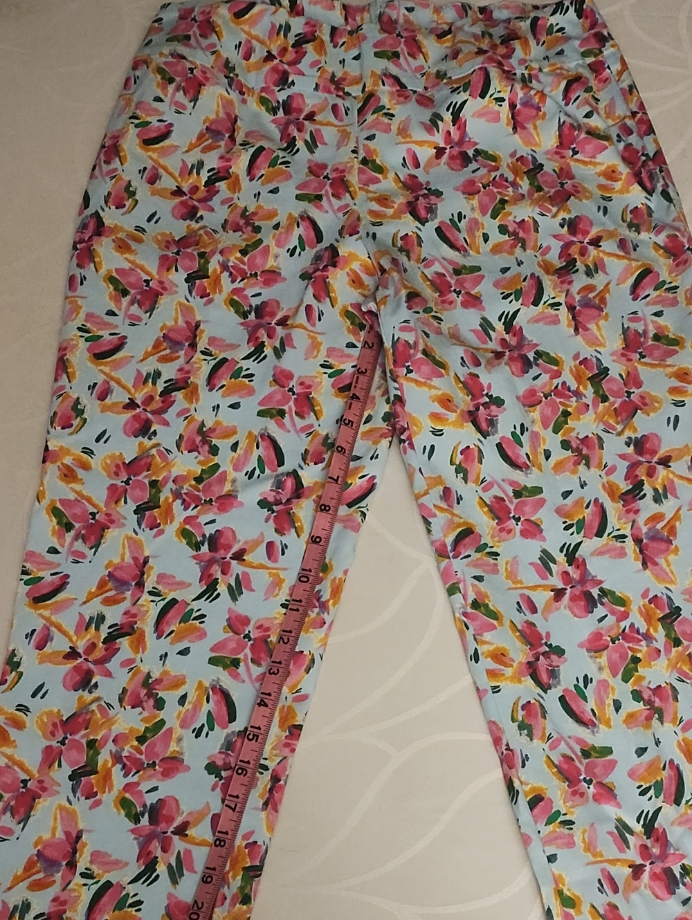 Women’s Floral Print Light Blue Floral Pants Size 14P NWOT